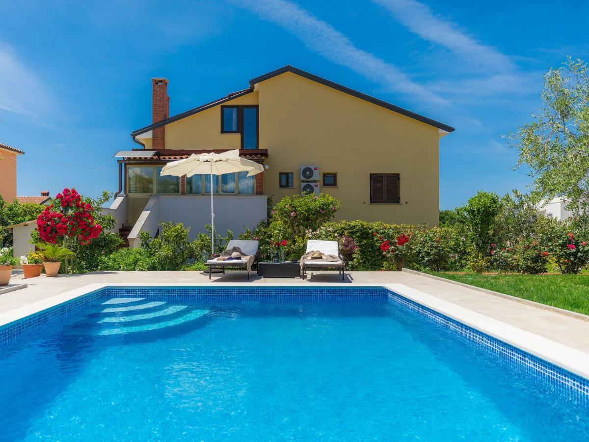 Apartment Chiara By Interhome Novigrad Istria Exteriör bild