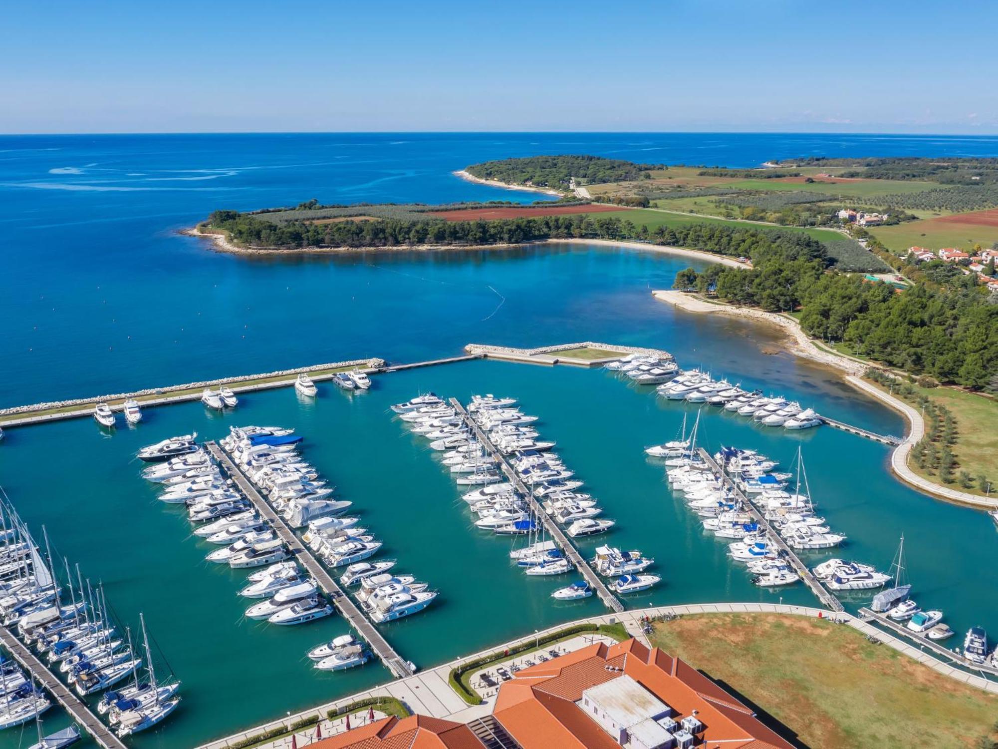Apartment Chiara By Interhome Novigrad Istria Exteriör bild